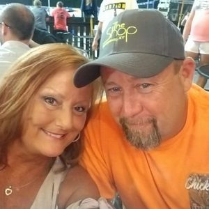 Meet your Posher, Angie